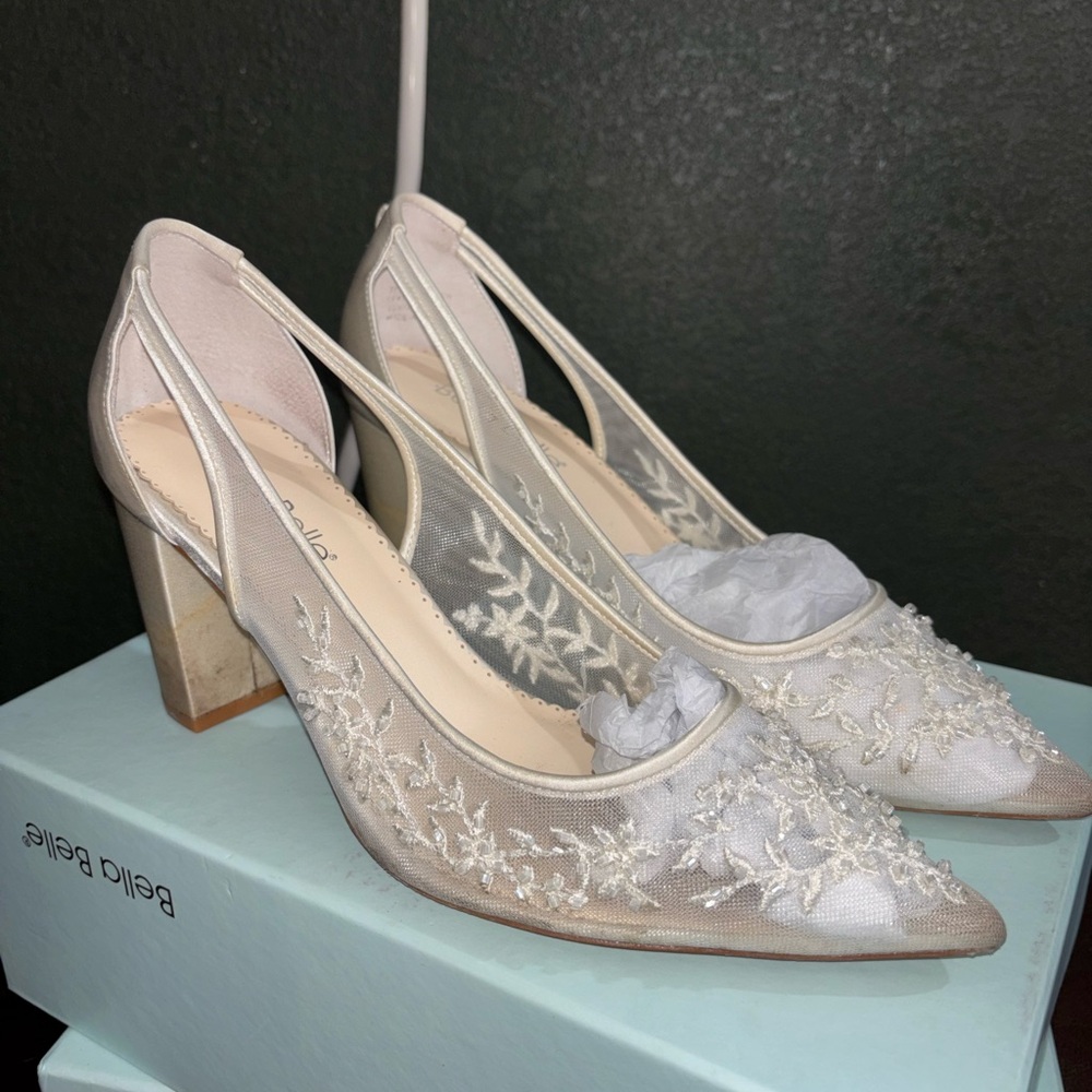 Belle Belle White Lace Heels